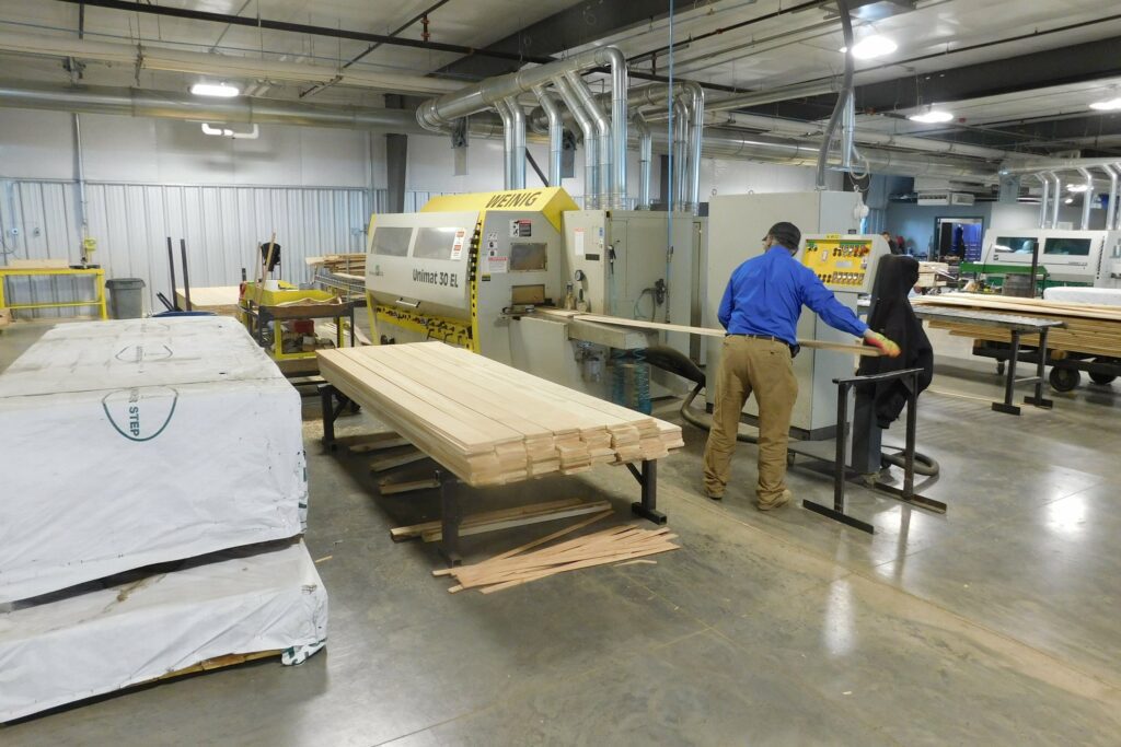 custom dust collection solutions for the woodworking industry