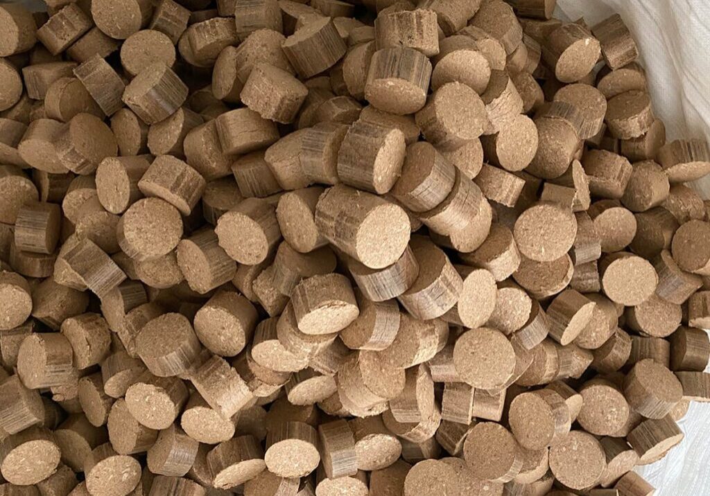 Oak Briquettes